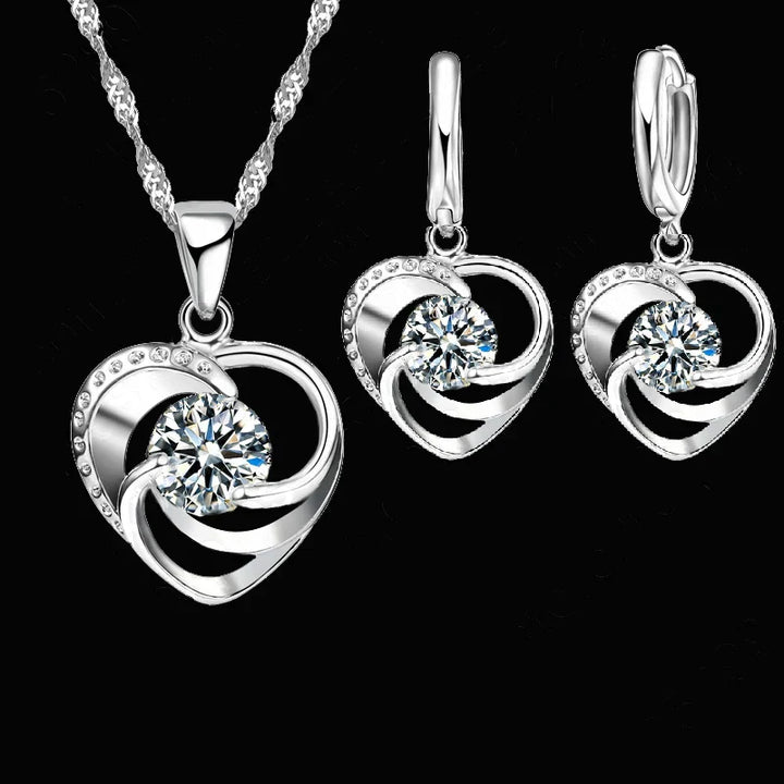 Orecchini e Collana in Argento Sterling a Forma di Cuore