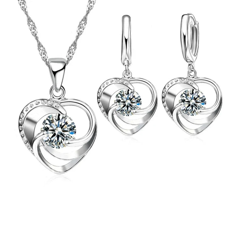 Orecchini e Collana in Argento Sterling a Forma di Cuore