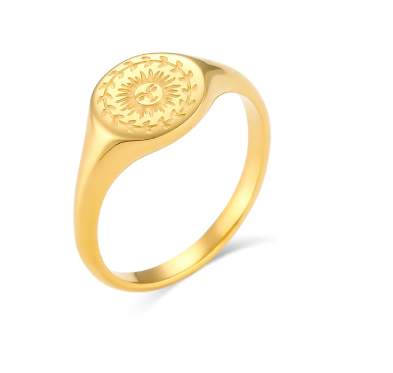 Anello estivo in oro per il solstizio