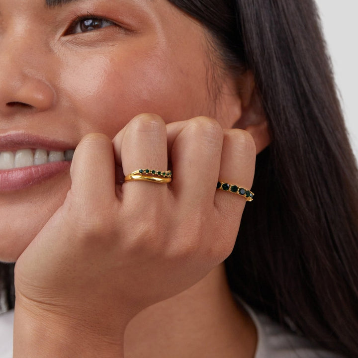 Mary - Anello verde smeraldo sovrapposto